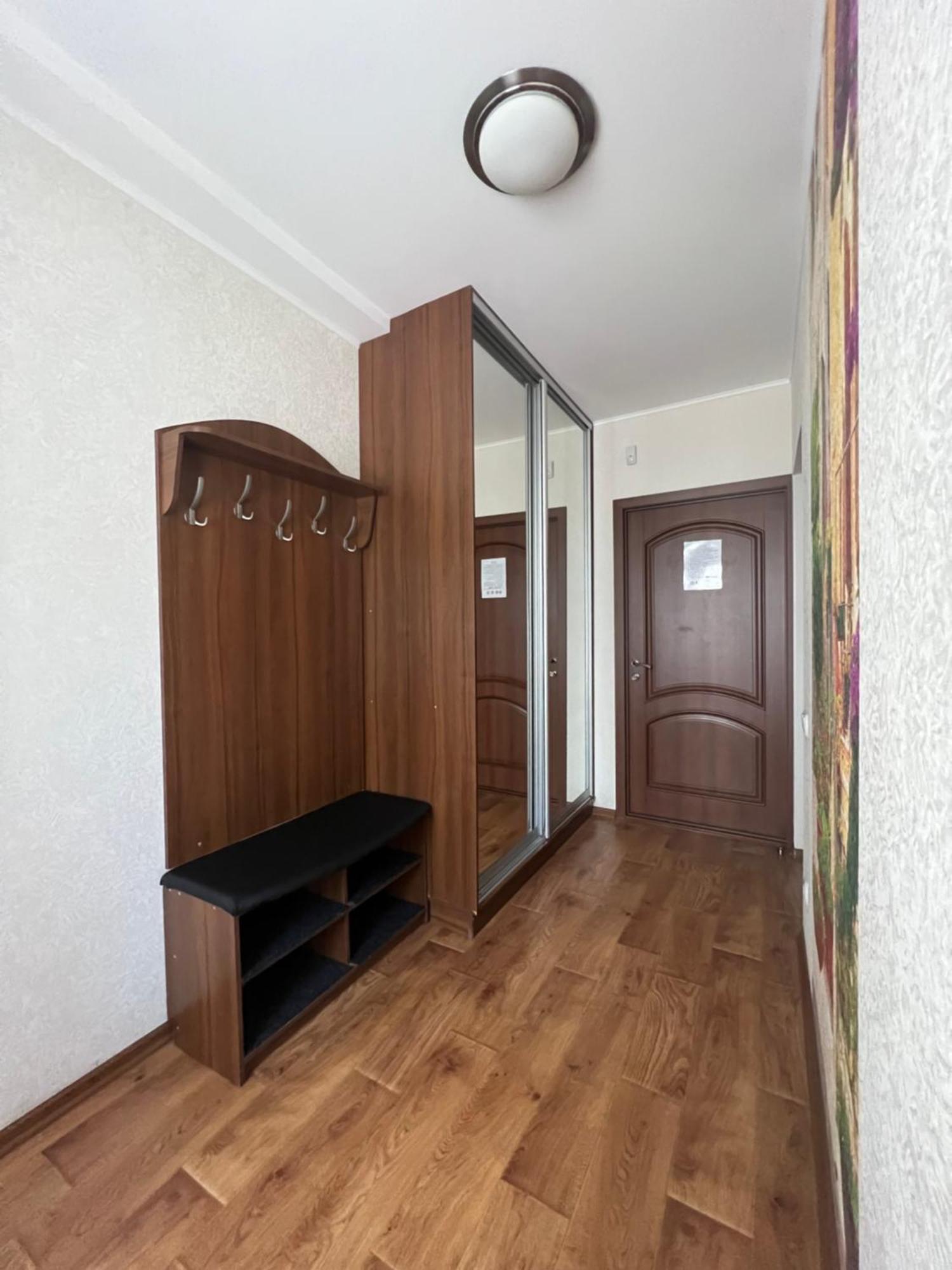 Apart Hotel Asotel Kharkiv Eksteriør billede