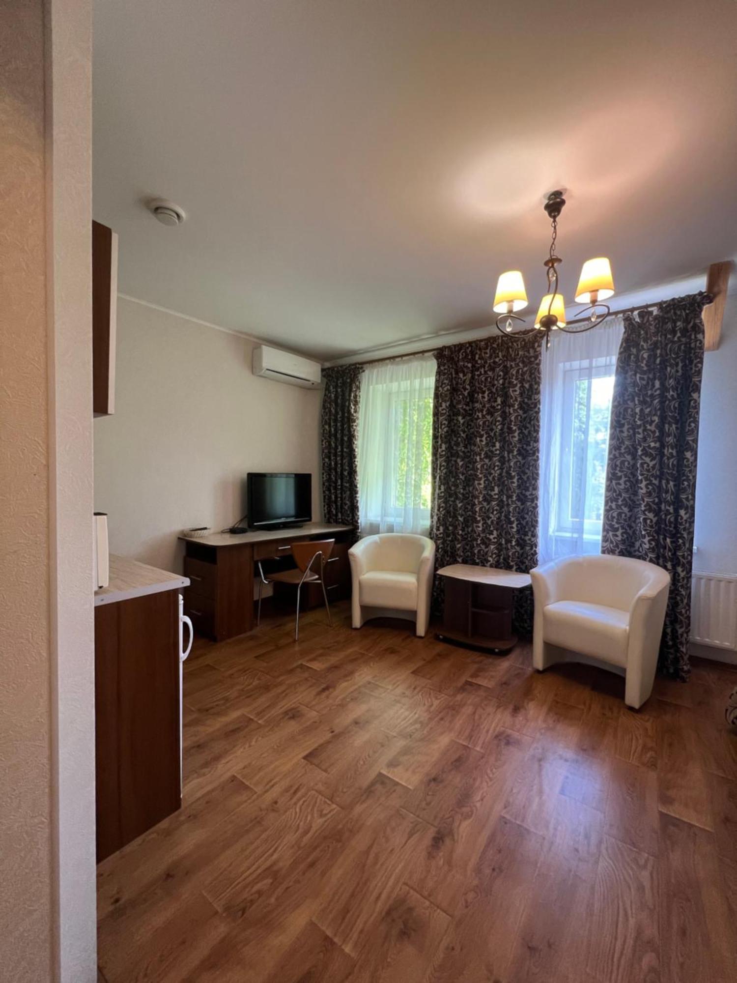 Apart Hotel Asotel Kharkiv Eksteriør billede
