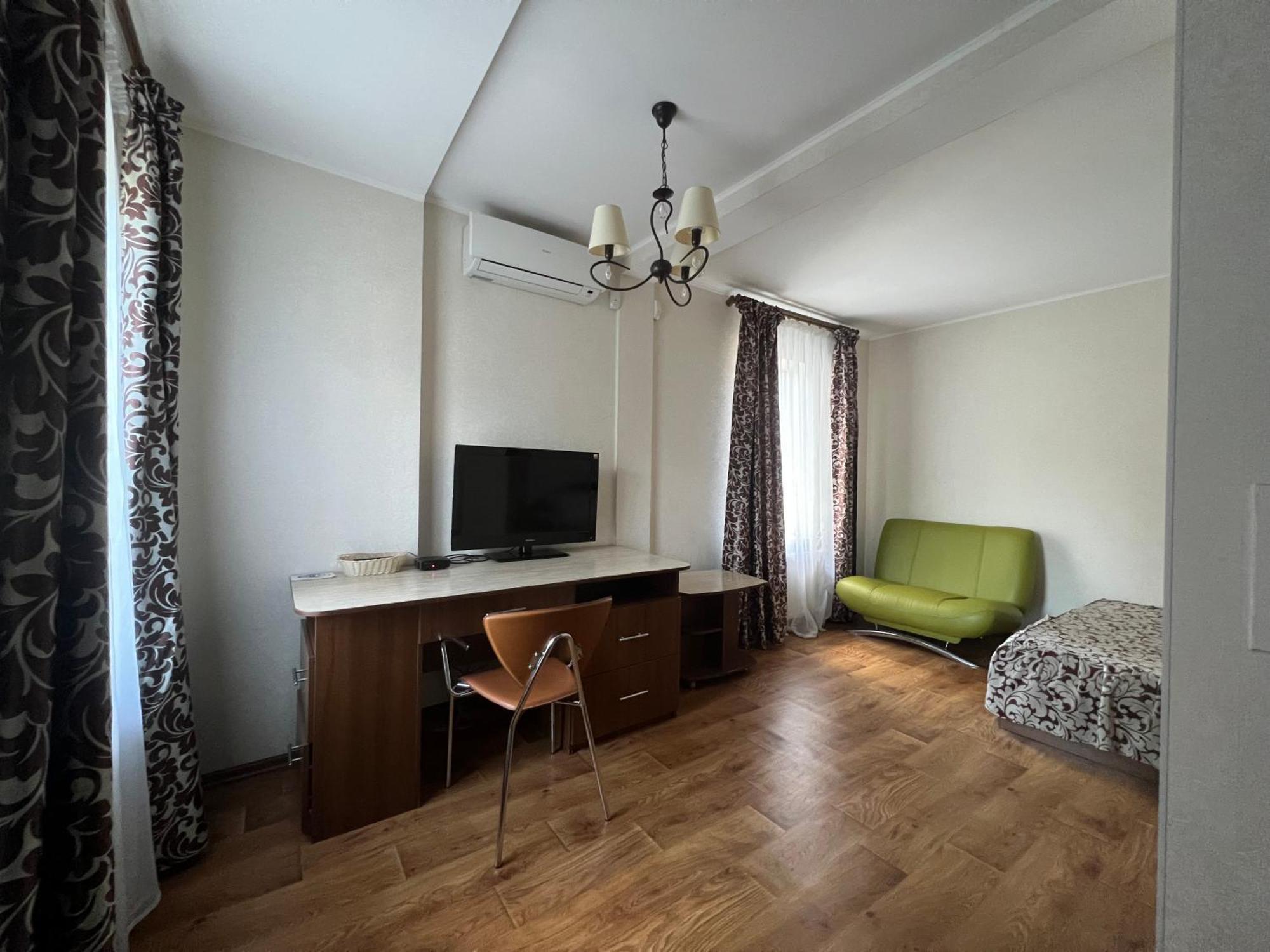 Apart Hotel Asotel Kharkiv Eksteriør billede