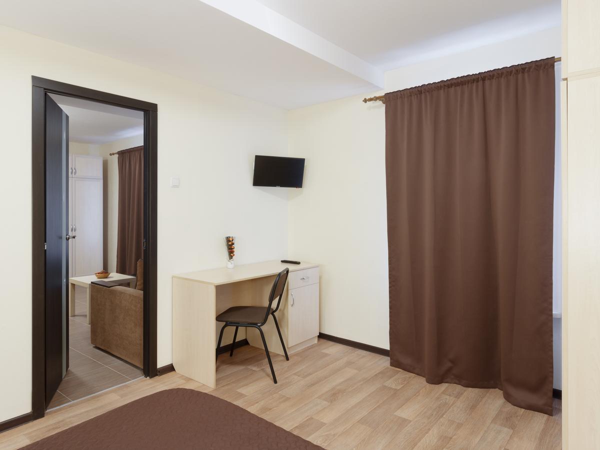 Apart Hotel Asotel Kharkiv Eksteriør billede