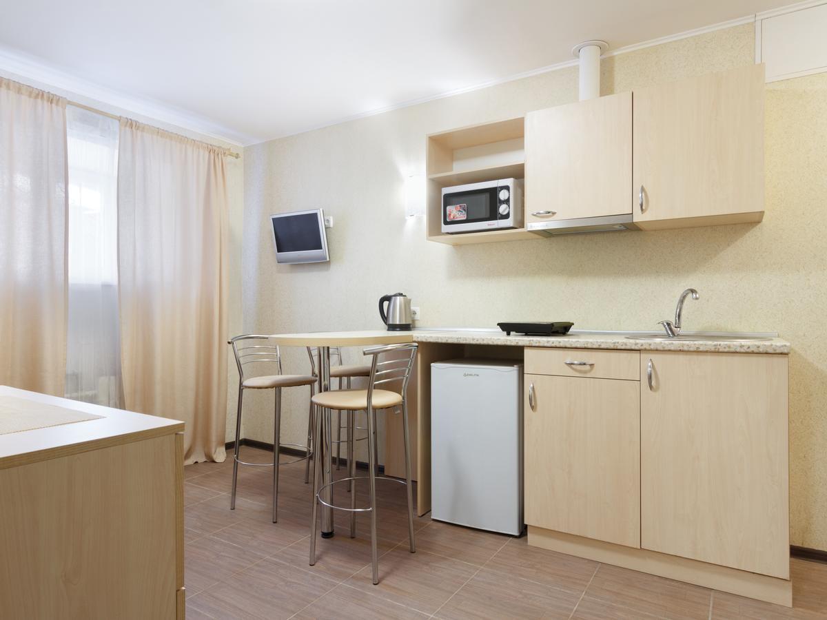 Apart Hotel Asotel Kharkiv Eksteriør billede